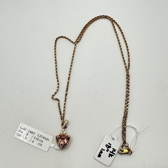 NWT 10mm trillion cut morganite w/ accent .18ct diamonds set in 14k YG necklace! - Picture 12 of 15